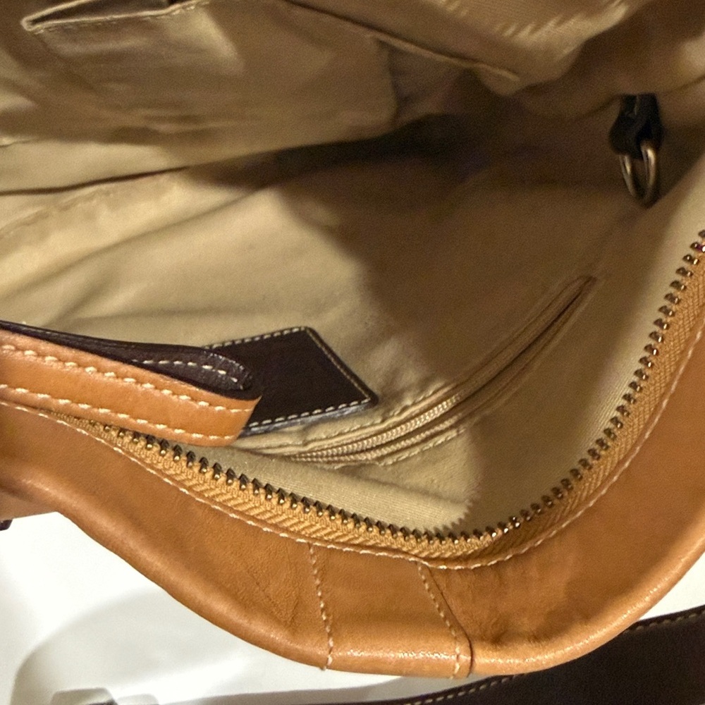 Coach Shoulder Bag Coach Soho Coach Crossbody with Silver Hardware Coach Bag - Picture 7 of 9
